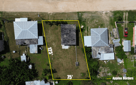 Cozy 2-Bedroom Home Near the Sea in Sarteneja, Corozal